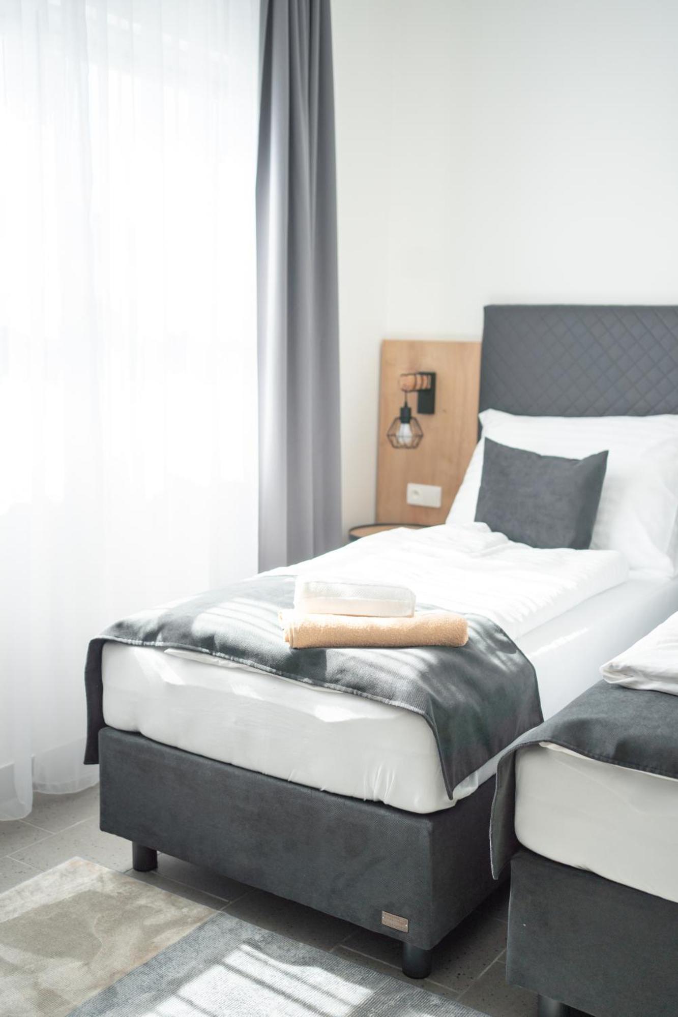 Hotel Parkview Rumburk Luaran gambar